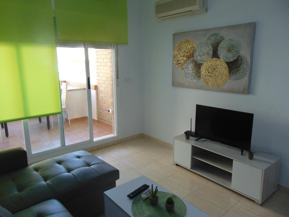 אורופסה דל מר Apartamentos Varios Con 2 Dorm En Marina Dor , La Playa De Amplaries 47 , Vista Lateral Al Mar מראה חיצוני תמונה