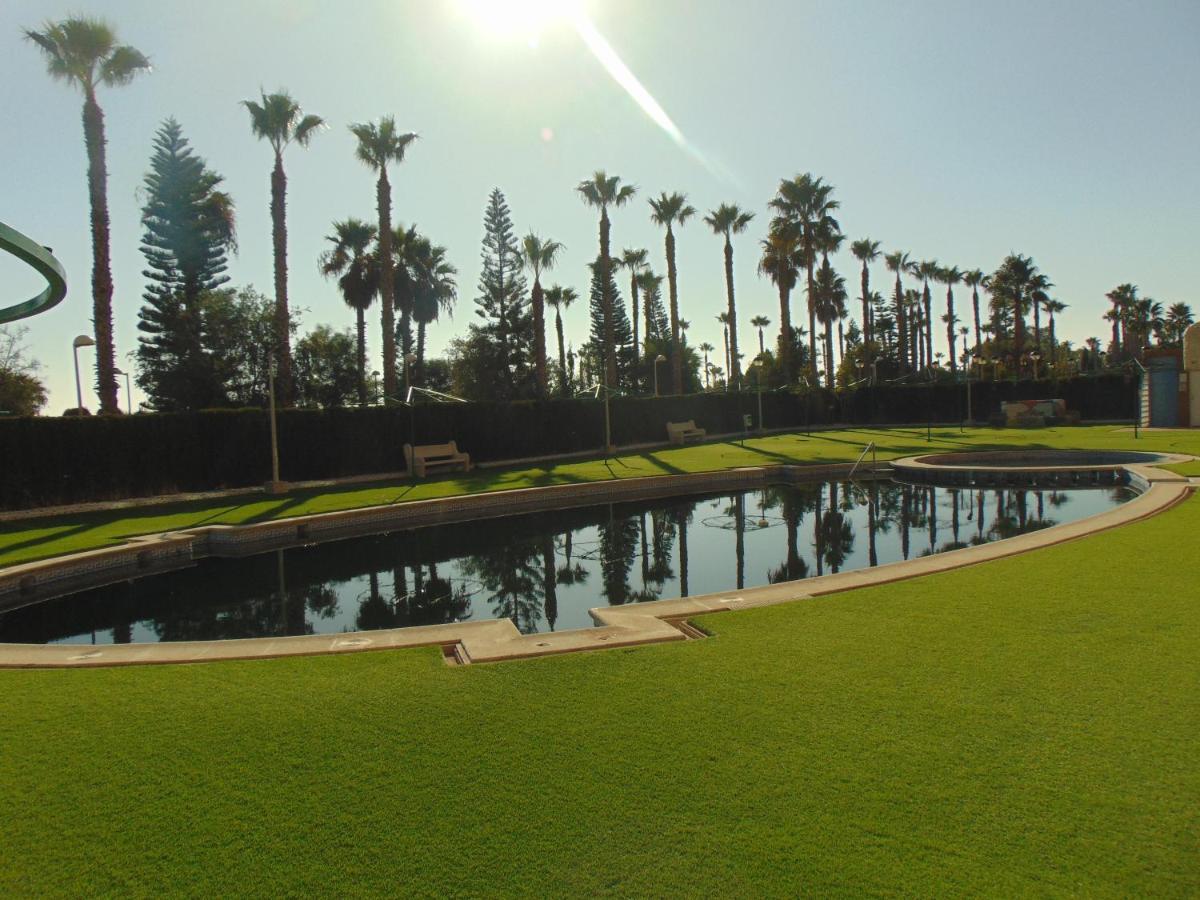 אורופסה דל מר Apartamentos Varios Con 2 Dorm En Marina Dor , La Playa De Amplaries 47 , Vista Lateral Al Mar מראה חיצוני תמונה