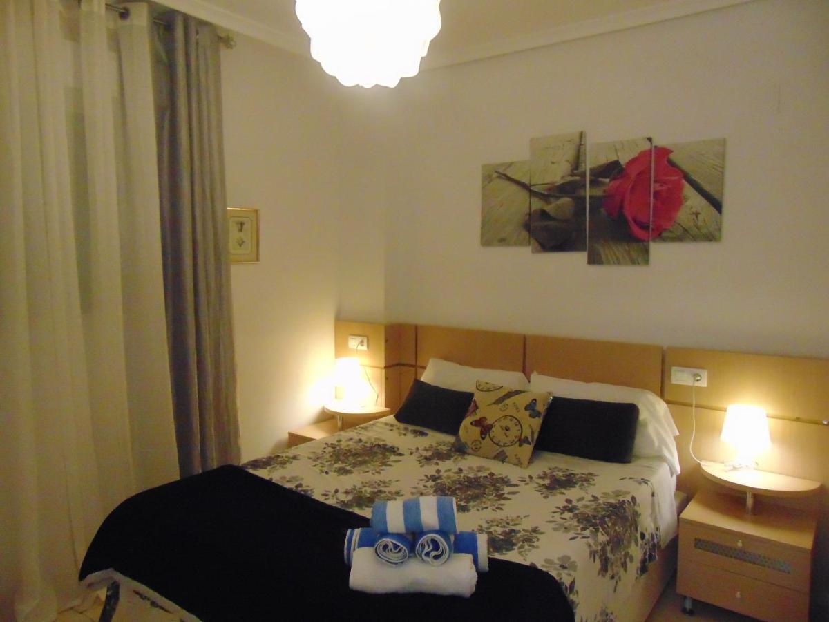 אורופסה דל מר Apartamentos Varios Con 2 Dorm En Marina Dor , La Playa De Amplaries 47 , Vista Lateral Al Mar מראה חיצוני תמונה