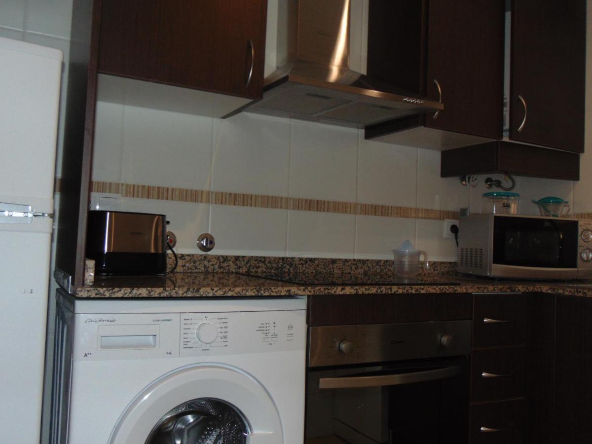 אורופסה דל מר Apartamentos Varios Con 2 Dorm En Marina Dor , La Playa De Amplaries 47 , Vista Lateral Al Mar מראה חיצוני תמונה